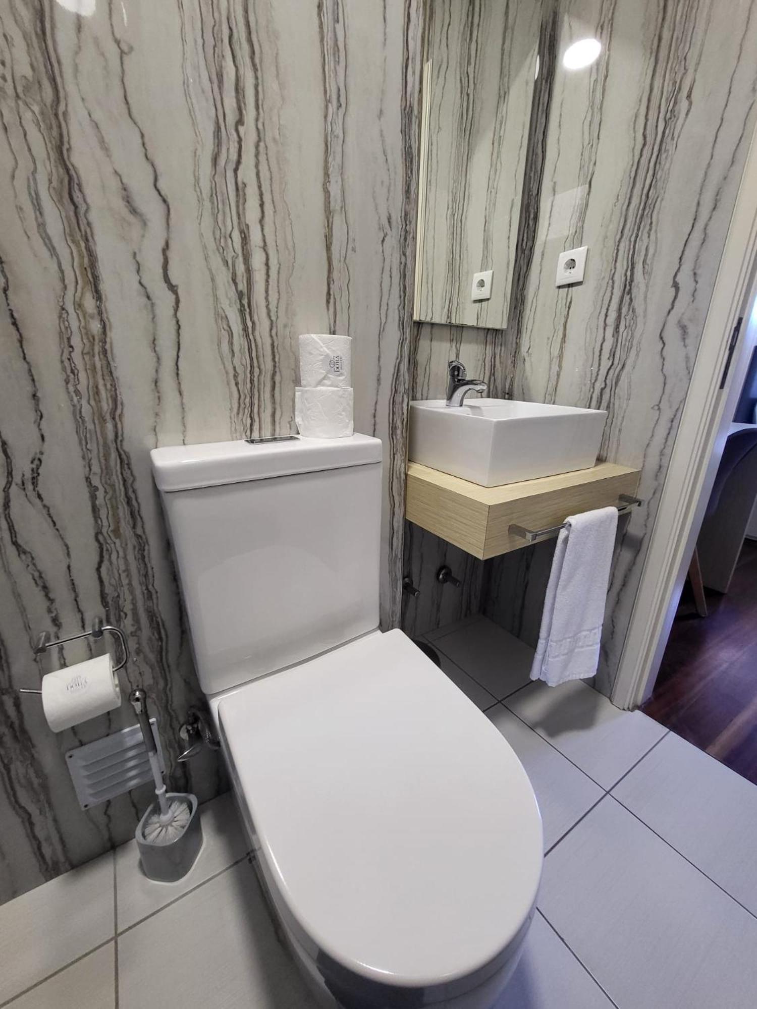 Residencial Dora 2* Braga